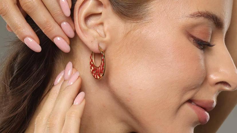 Earring.jpg
