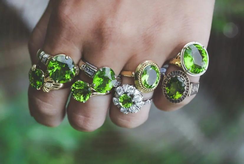 august_birthstone_77c394c103.webp