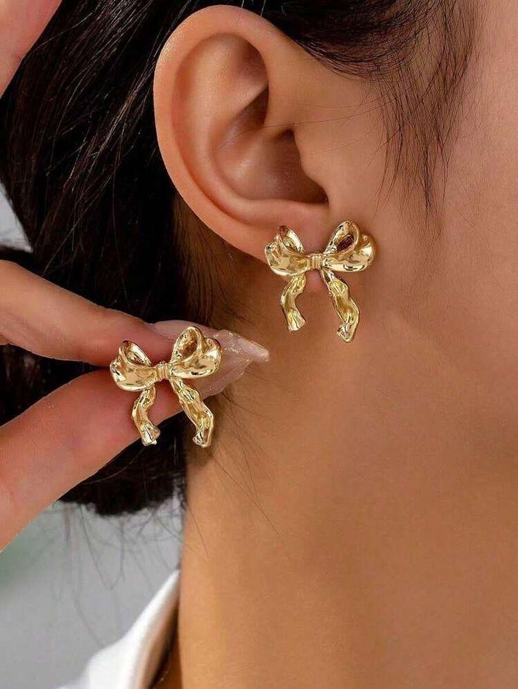 1pair Delicate Bow Shape Earrings Women Fashion Jewelry Simple Yet Stylish Light Weight Hypoallergenic Perfect Gift For Her Birthday.jpg