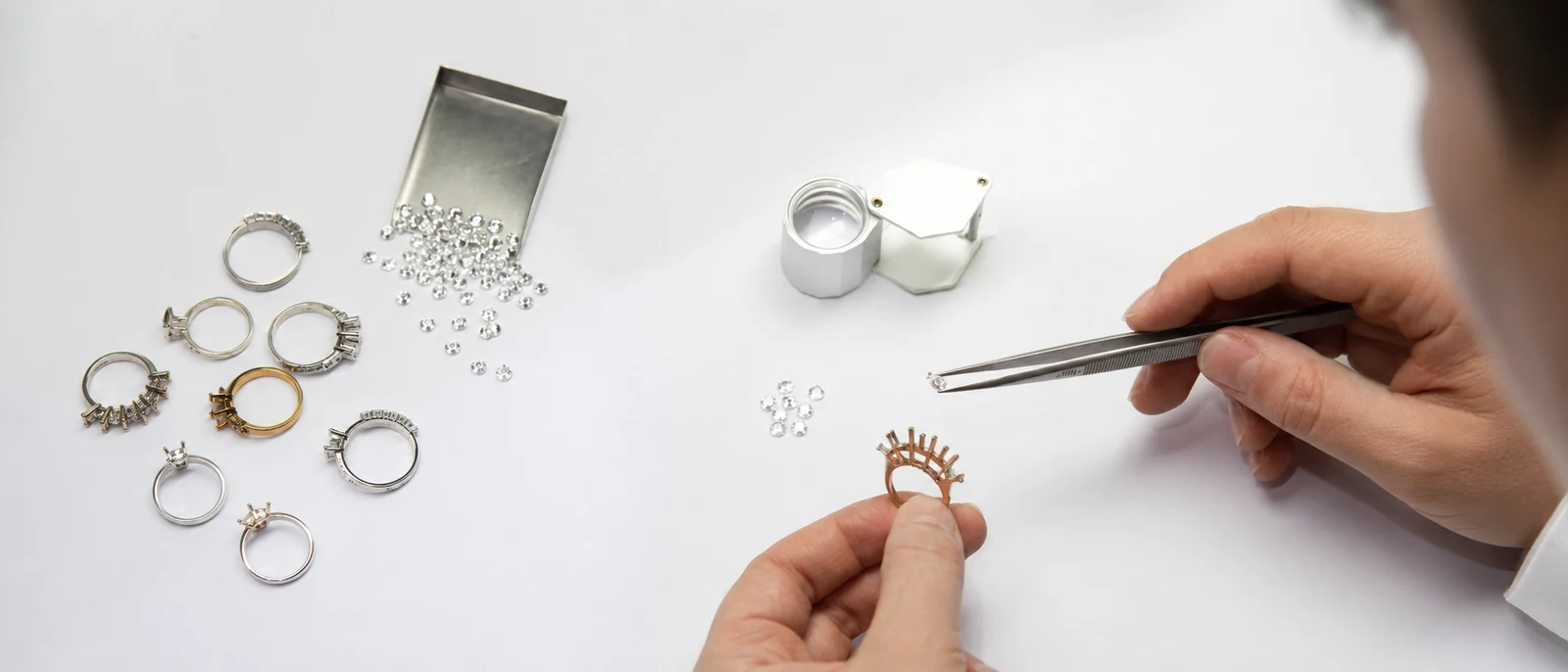 revisión de muestra de joyería de acero inoxidable con MOQ bajo para marcas emergentes revisión de muestra de joyería de acero inoxidable con MOQ bajo para marcas emergentes